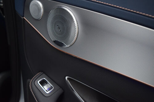 Últimas notícias da empresa sobre A contribuição da Xinhaisen para peças automotivas de precisão: elevar os padrões da indústria