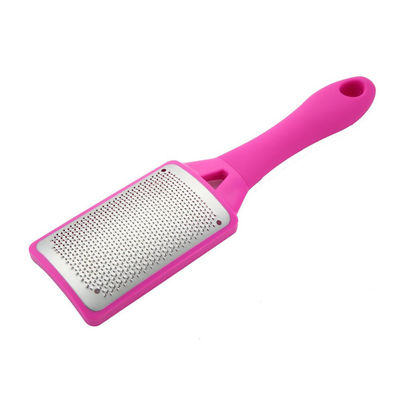 Bom preço. Retalho de pé de gravação em metal placa de pele morta raspa de calos remover raspa de pé com alça on-line